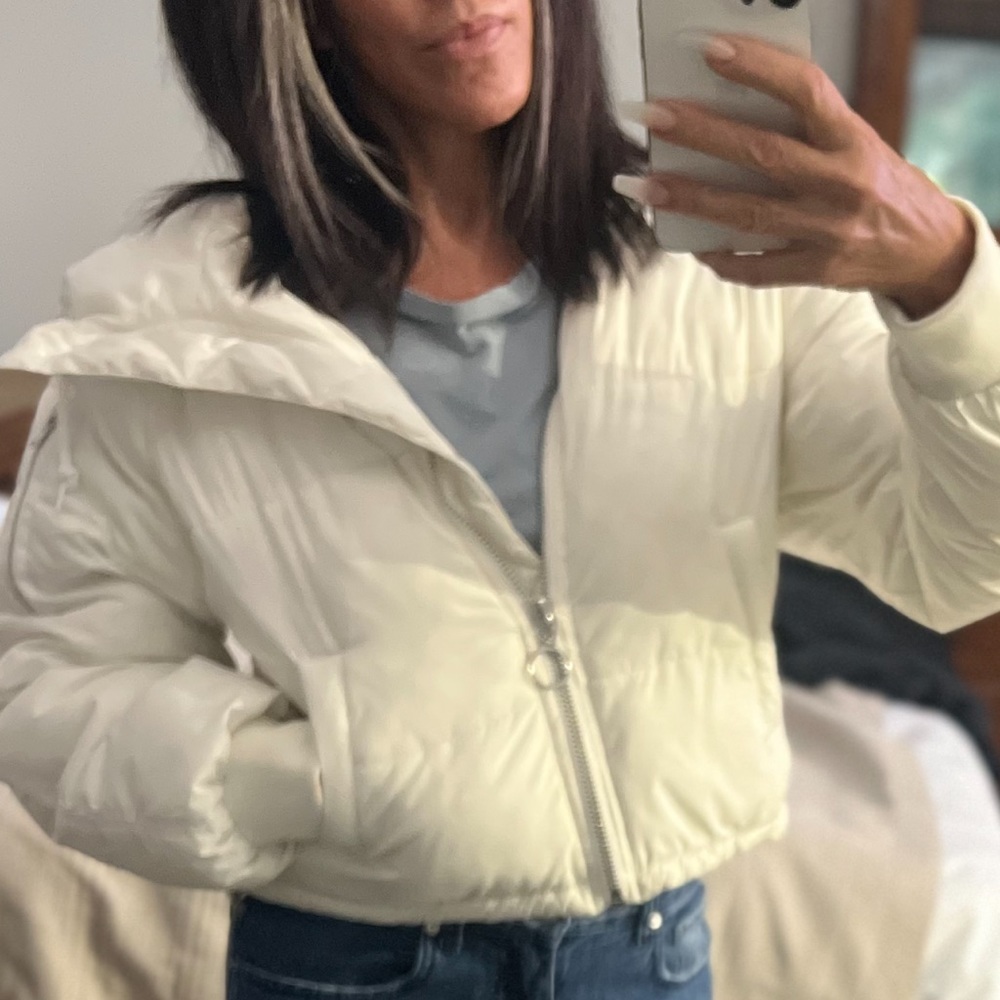 White puffer jacket